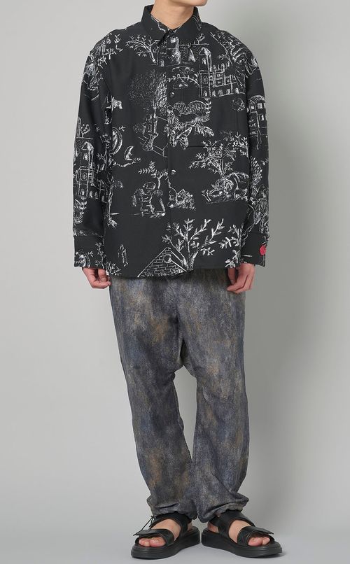 グラフィックヒズシャツ