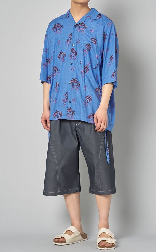 グラフィックショートスリーブシャツ