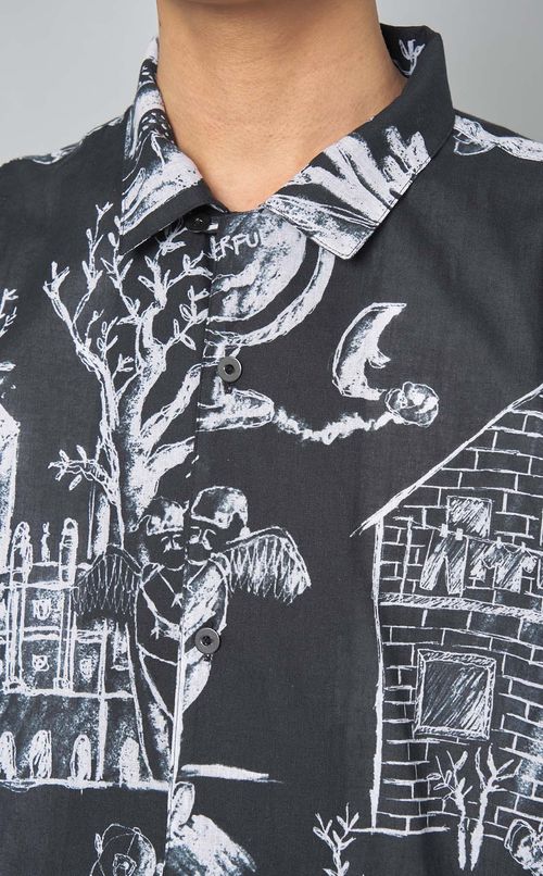 グラフィックショートスリーブシャツ