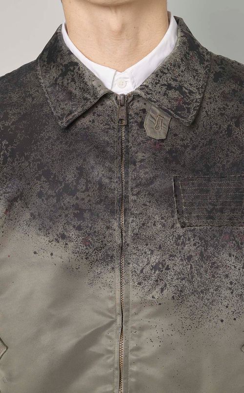 ペイントナイロンブルゾン