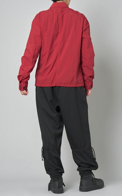 フェザーナイロンジップブルゾン