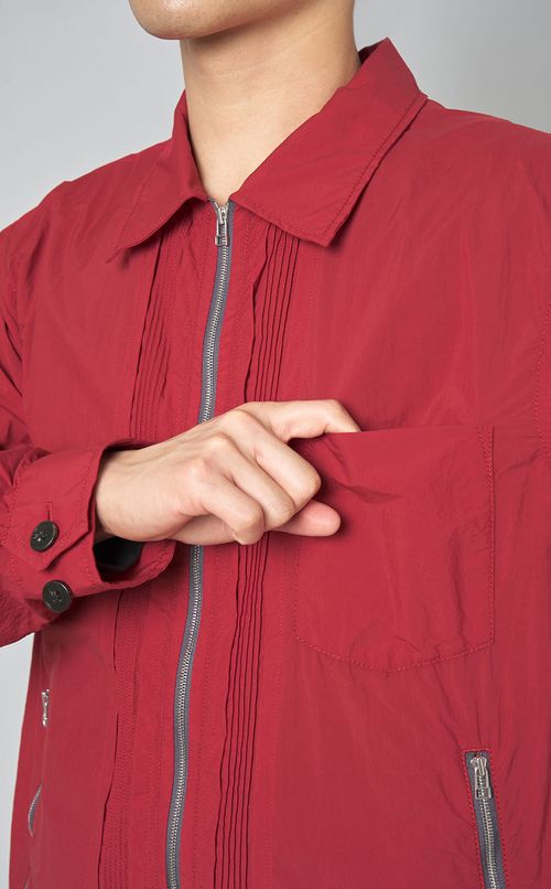 フェザーナイロンジップブルゾン