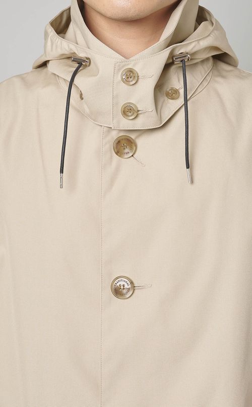 ダービーフーデッドコート