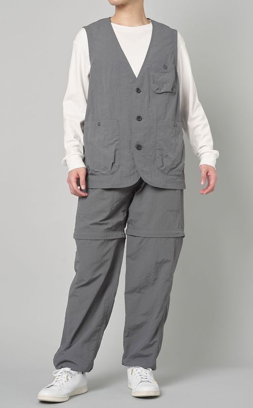 ナイロンベスト