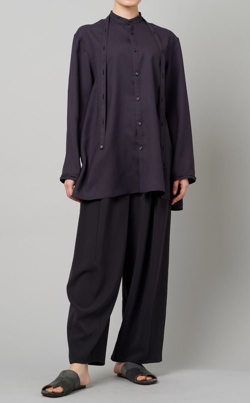 スタンドカラーシャツ