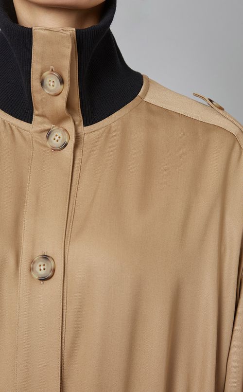 リブ使いハーフコート