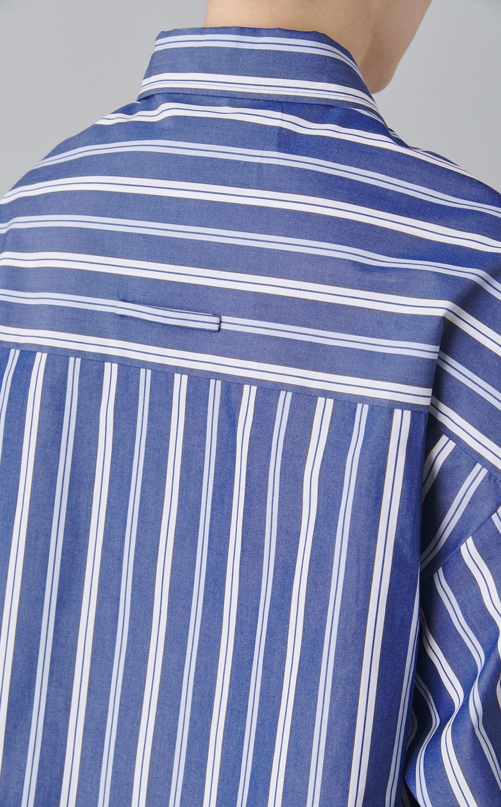 コットンストライプワイドスリーブブラウス