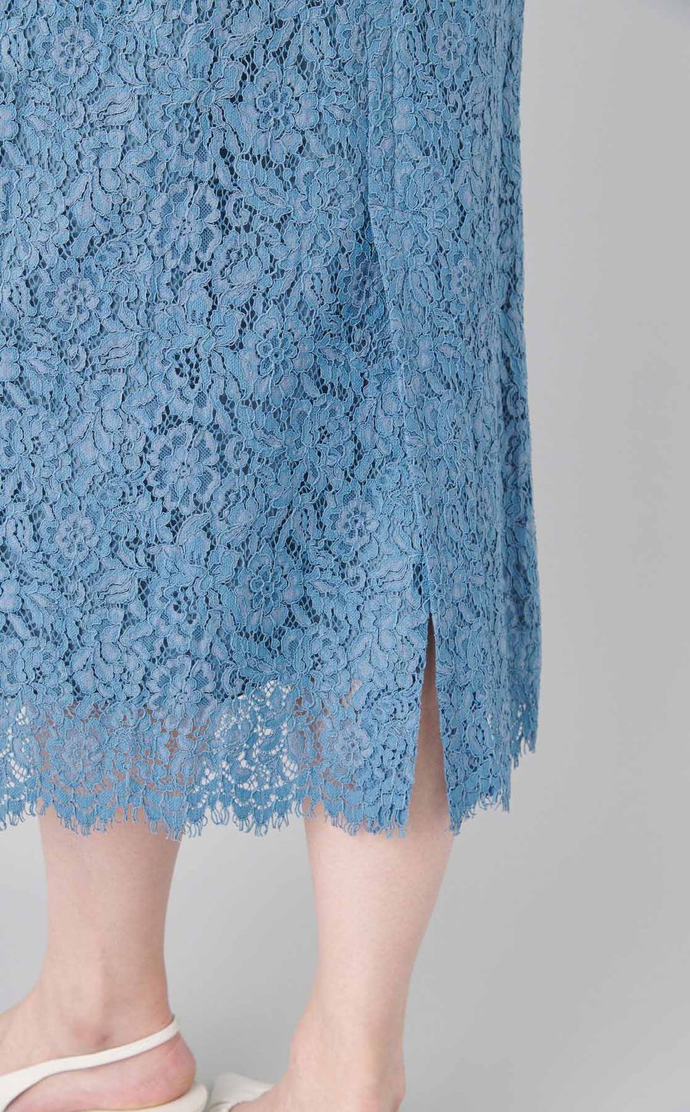 コードレースフレアスカート