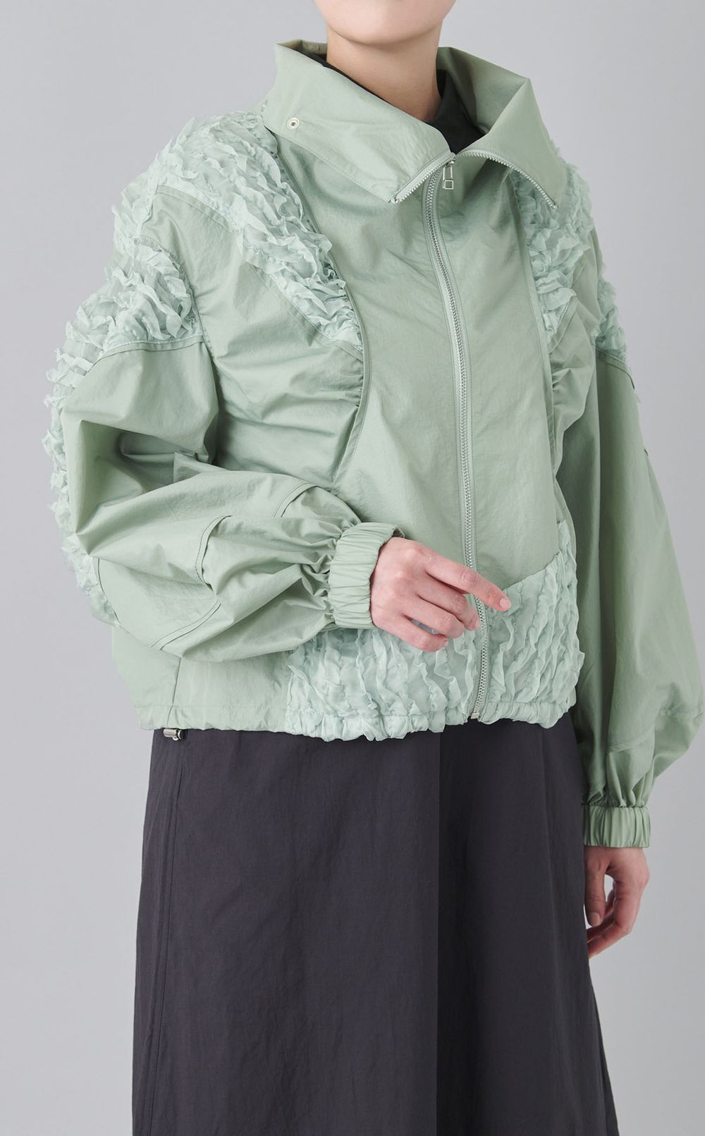 ラッフルシフォンブルゾン