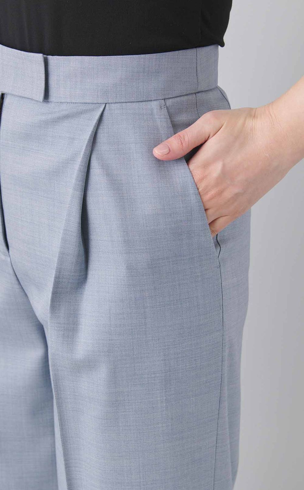 センタープレスワイドパンツ