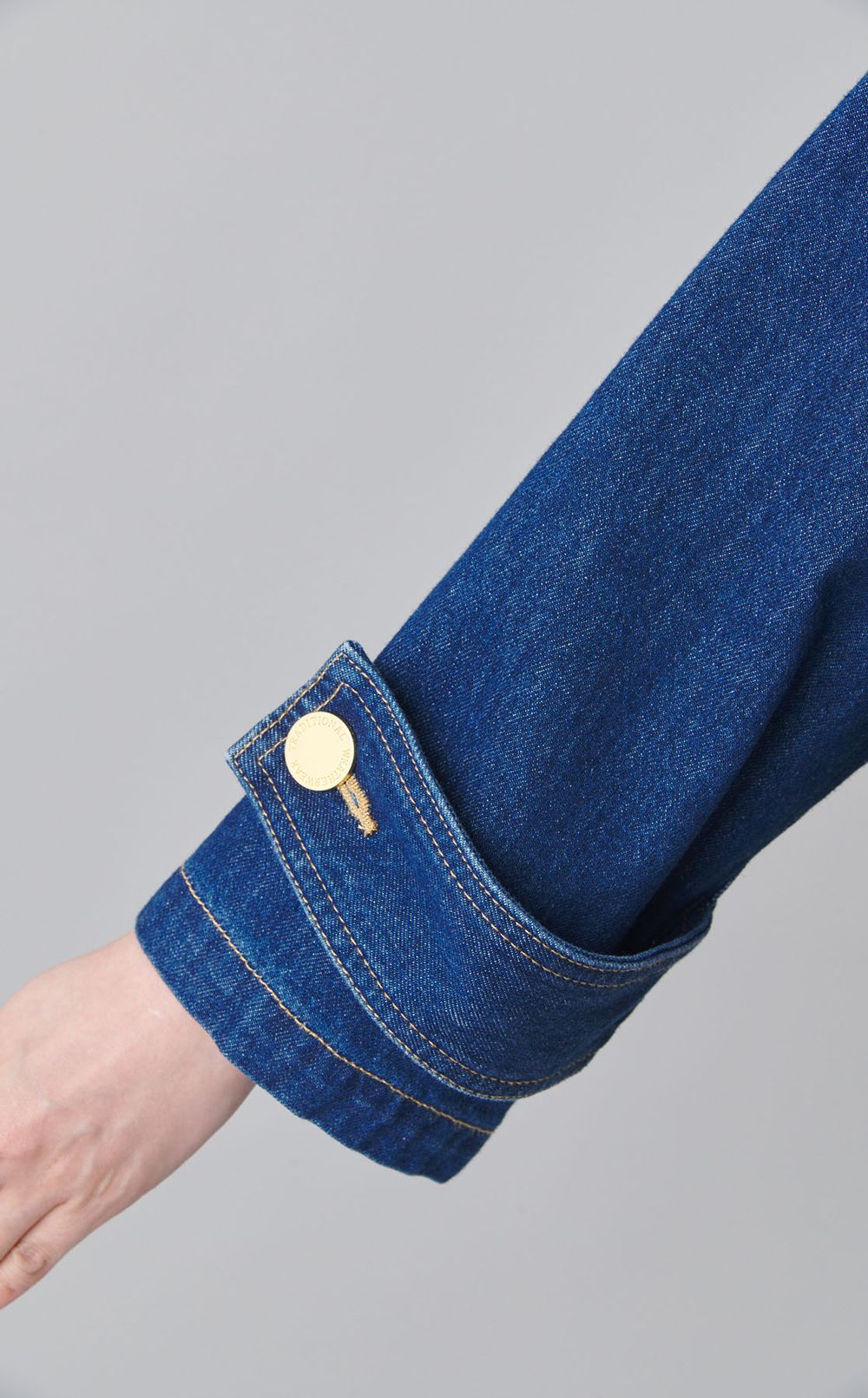 ノーカラーデニムミディコート