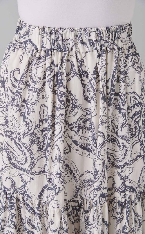 ペイズリープリントロングスカート