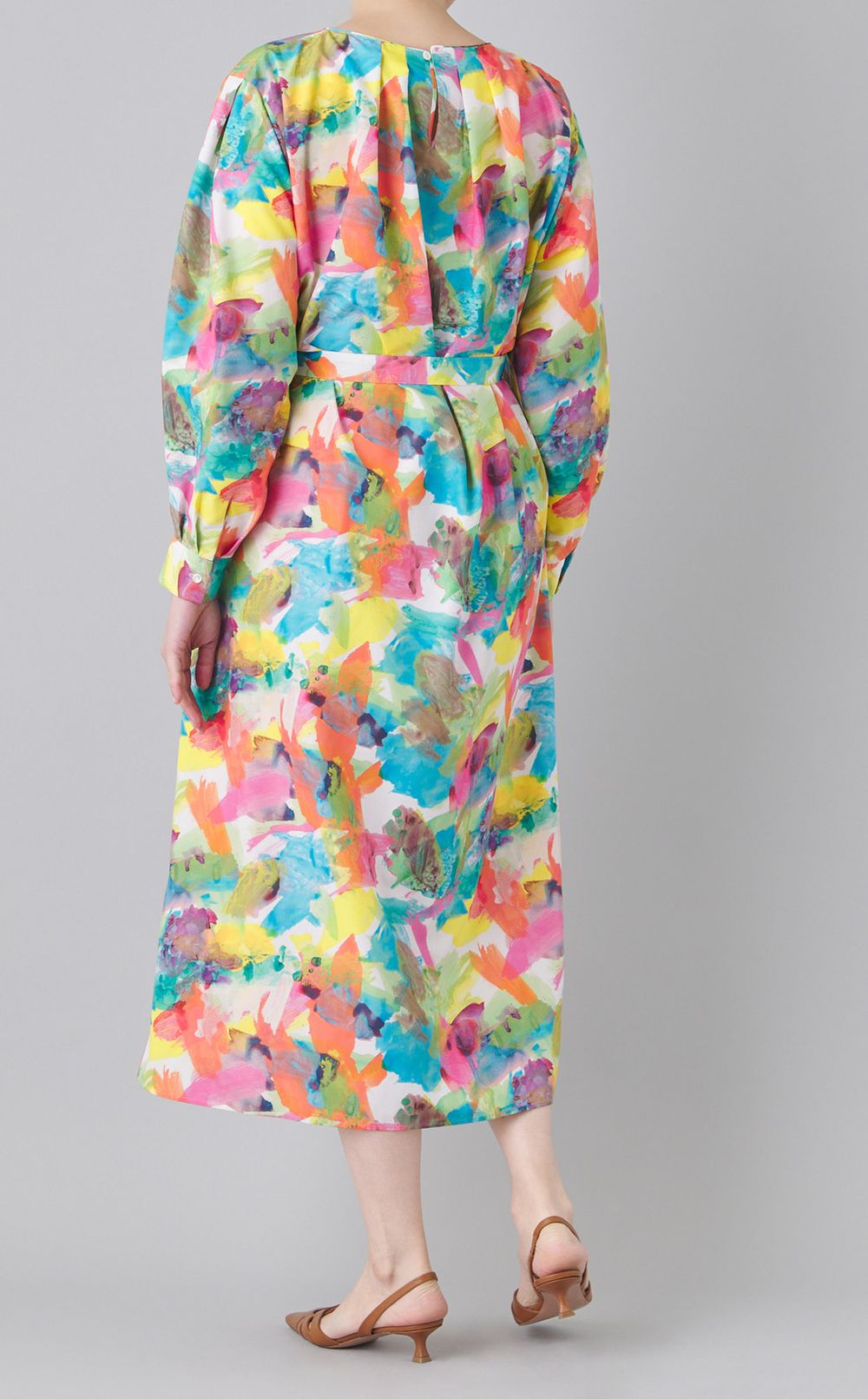 マルチカラークルーネックワンピース