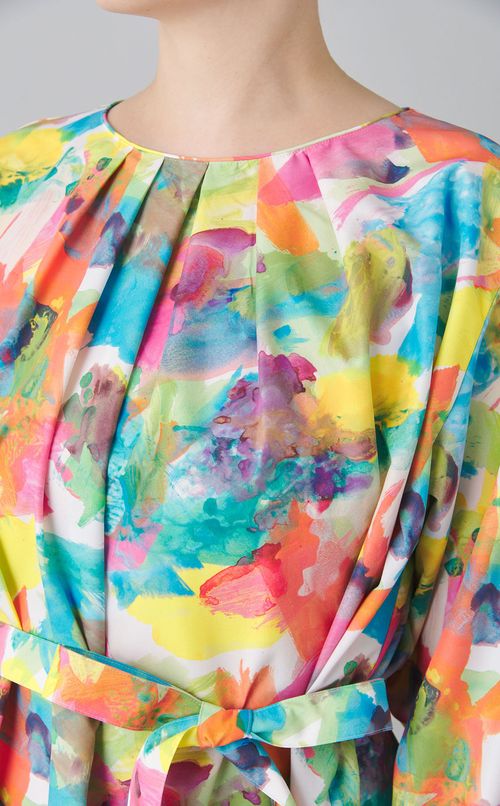 マルチカラークルーネックワンピース