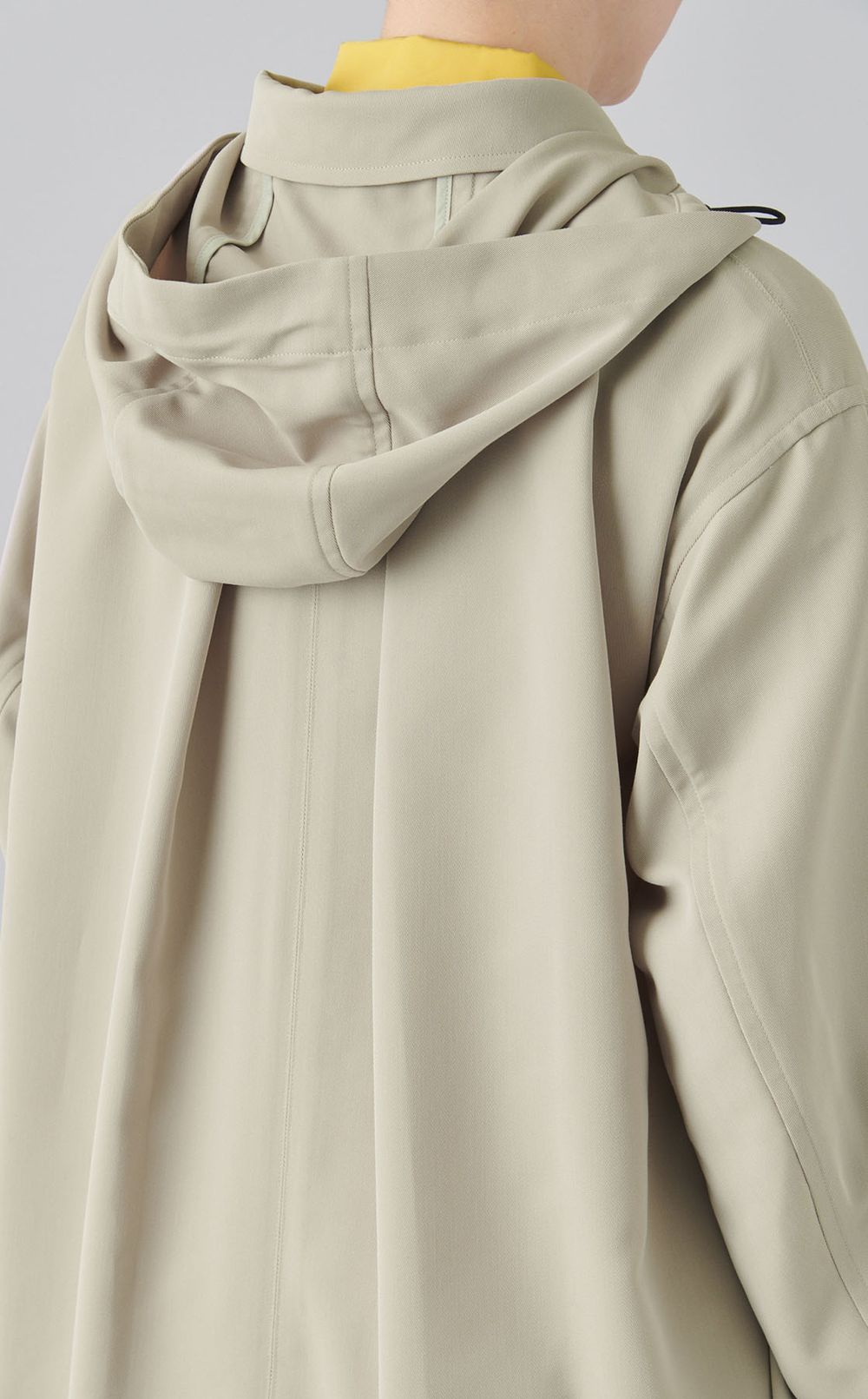 ドライタッチフーディチェスターコート