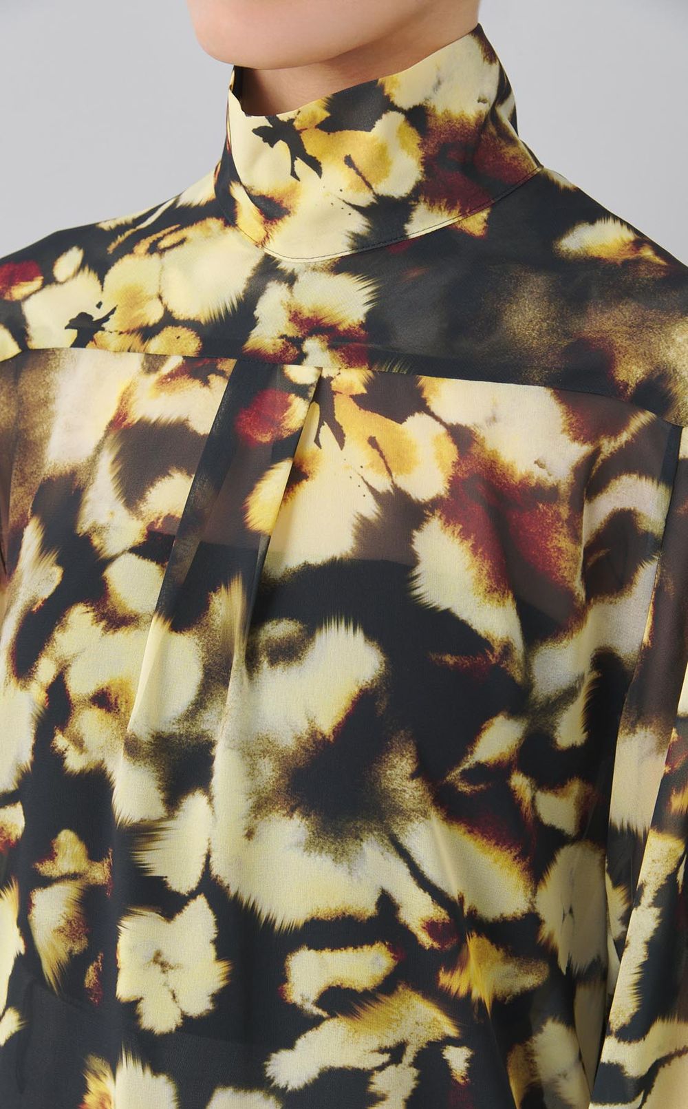 プリントジョーゼットブラウス