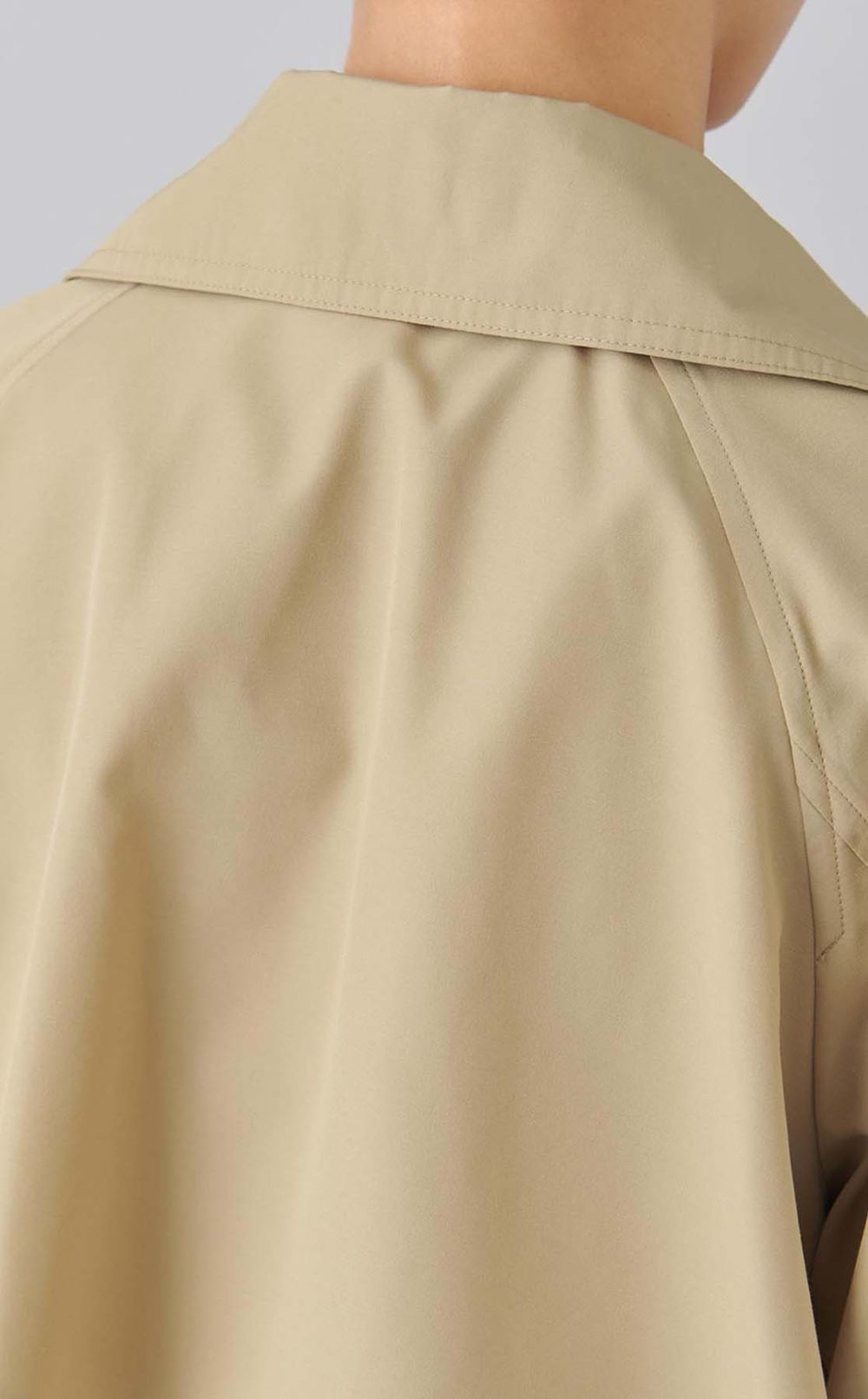 ライトフレアロングトレンチコート