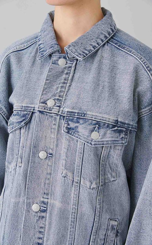 オーバーサイズデニムジャケット