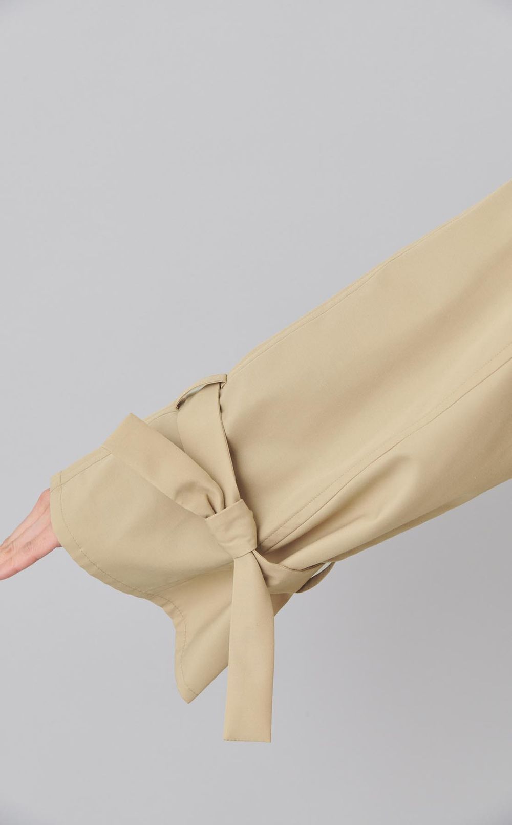 ライトフレアロングトレンチコート