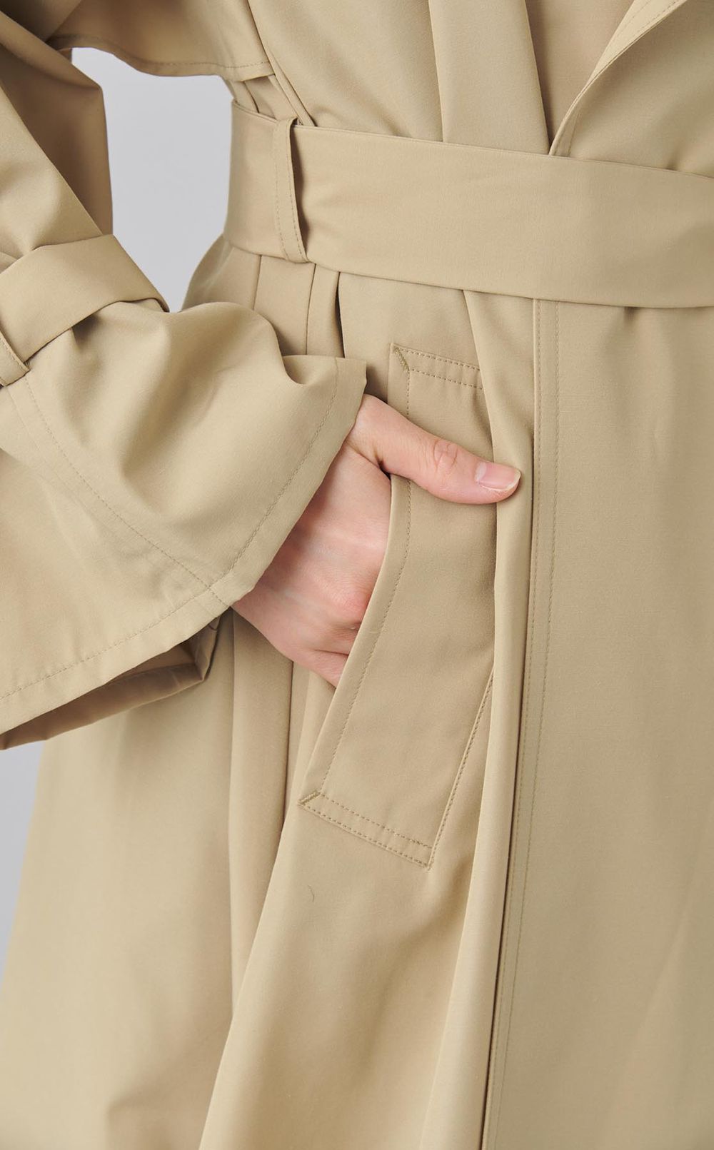 ライトフレアロングトレンチコート