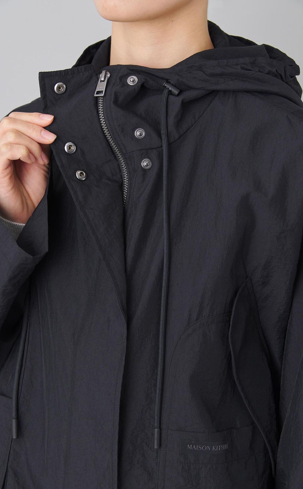 フーディウィンドブレーカー