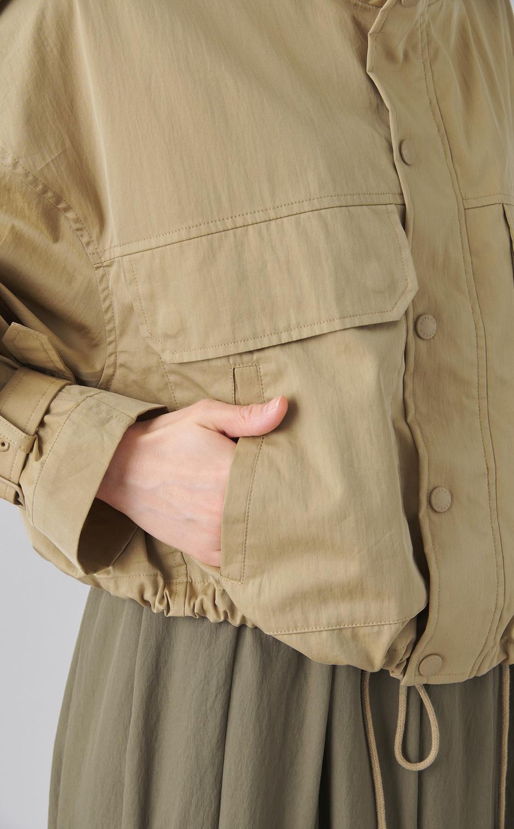 コットンナイロンスタンドカラーブルゾン