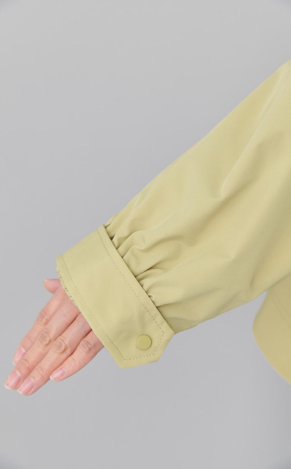 ドローストリングマウンテンブルゾン