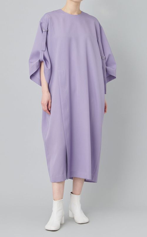 スリーブベルトサックドレス