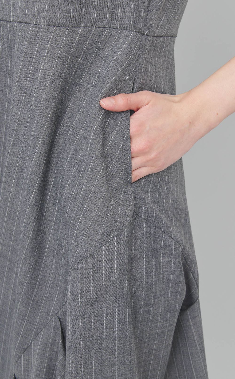 ストライプアシンメトリーワンピース