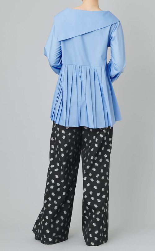 プリーツデザインシャツブラウス