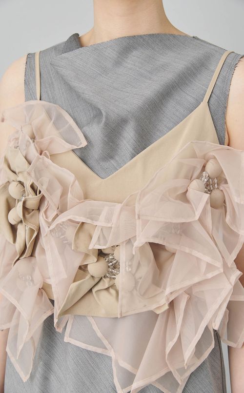 モチーフ付フリルビスチェトップス