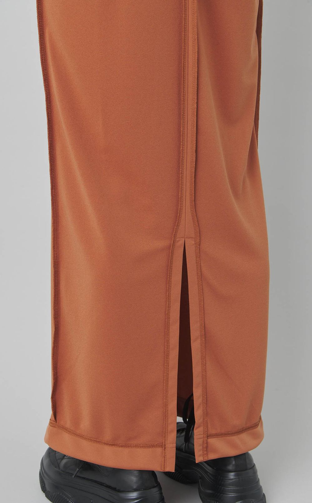 インサイドアウトワンピース