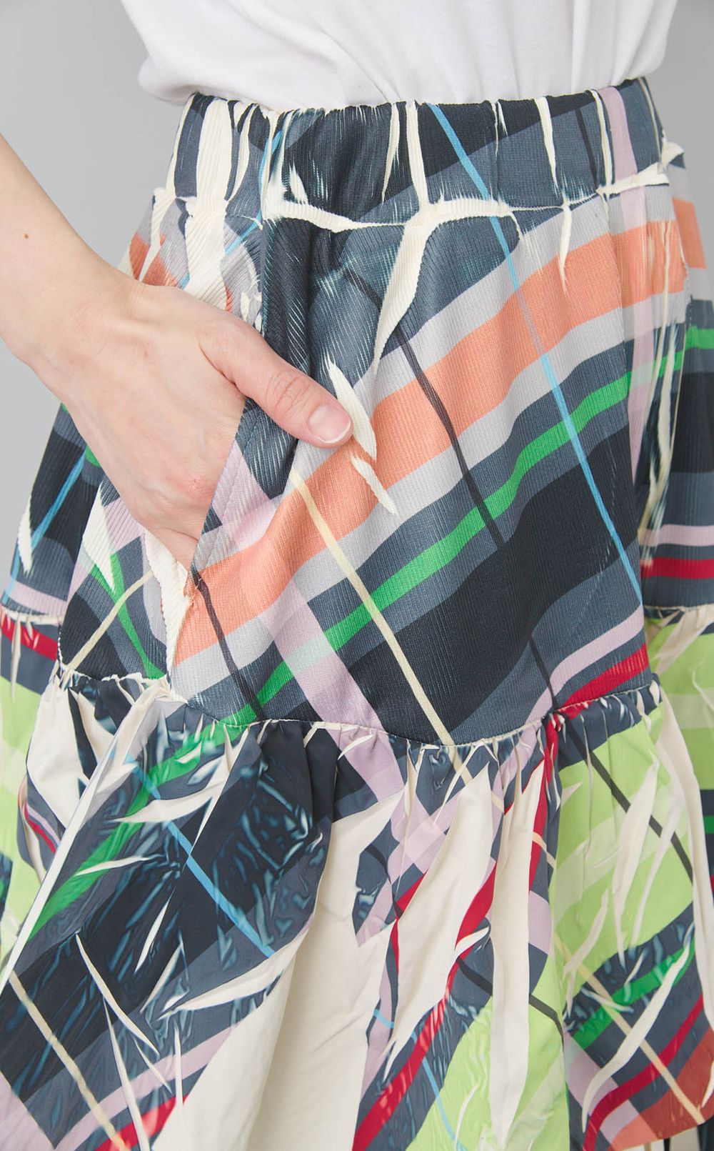 チェックプリントティアードスカート