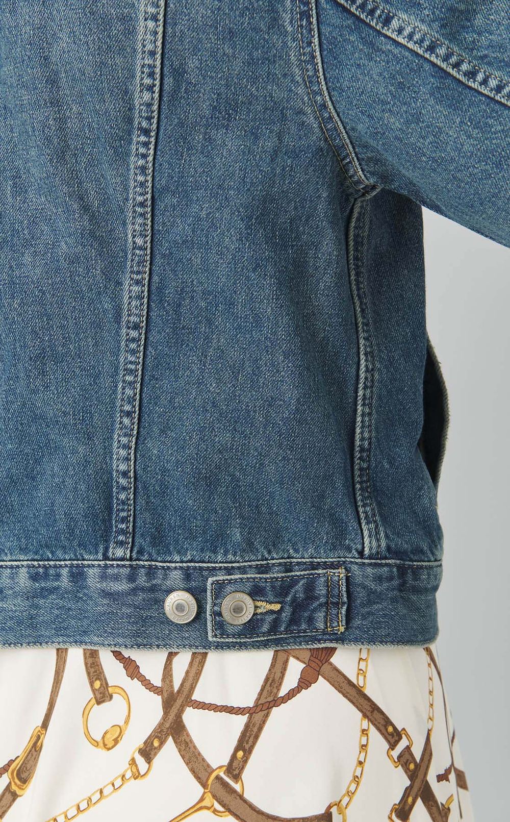 デニムジャケット