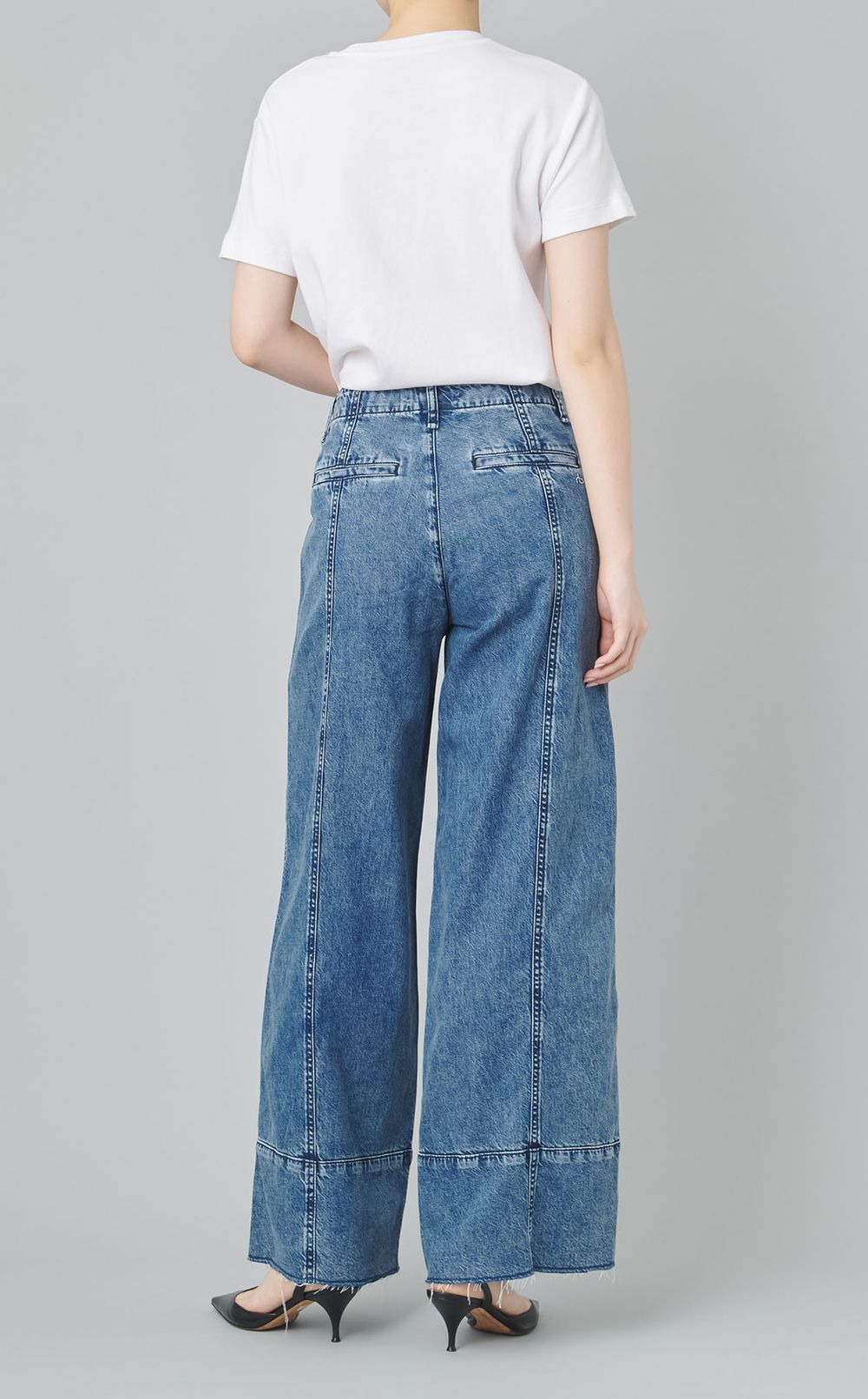 ステッチライトデニムパンツ