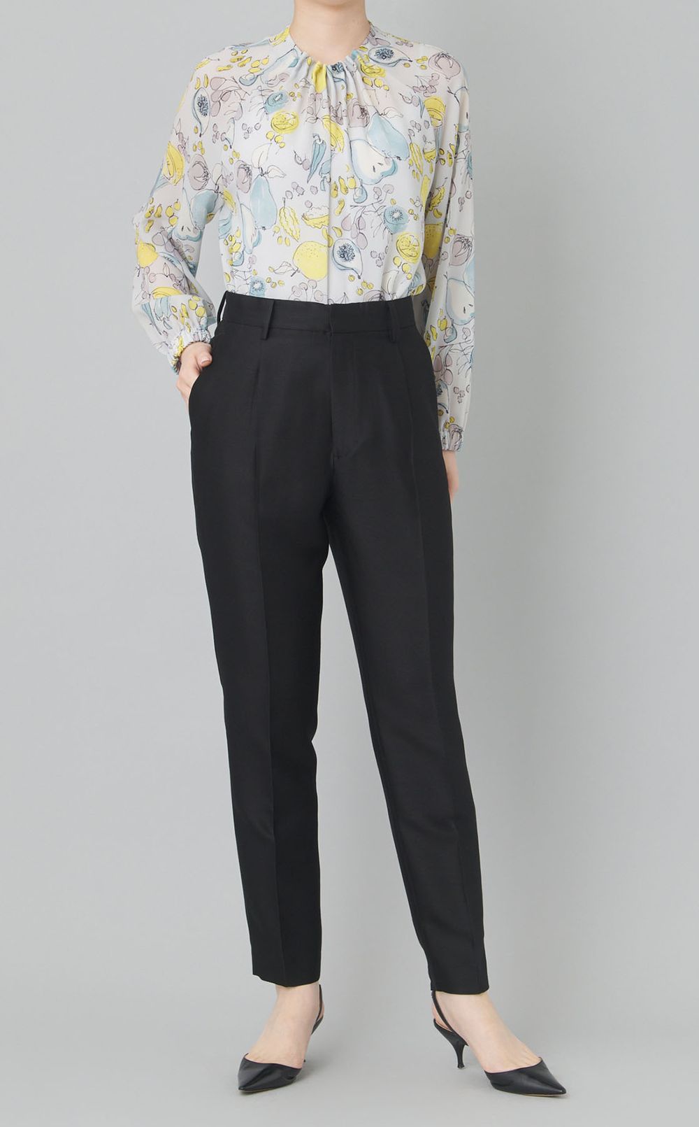 ウールシルクタッサートラウザーズ