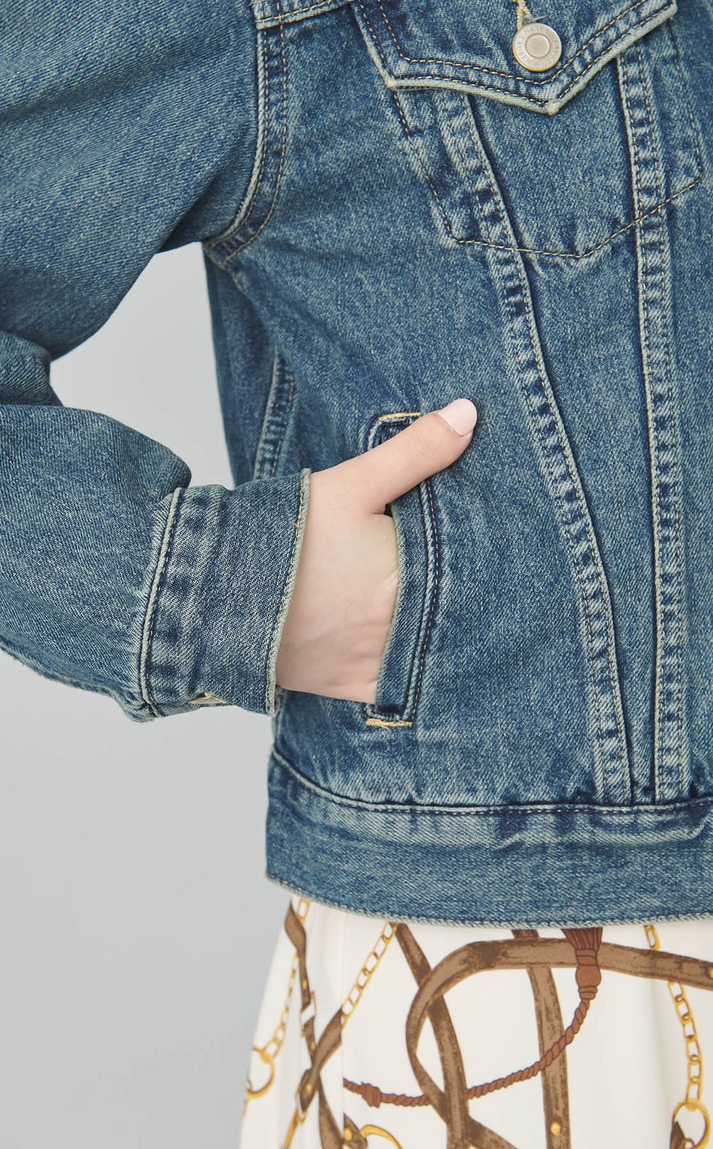 デニムジャケット