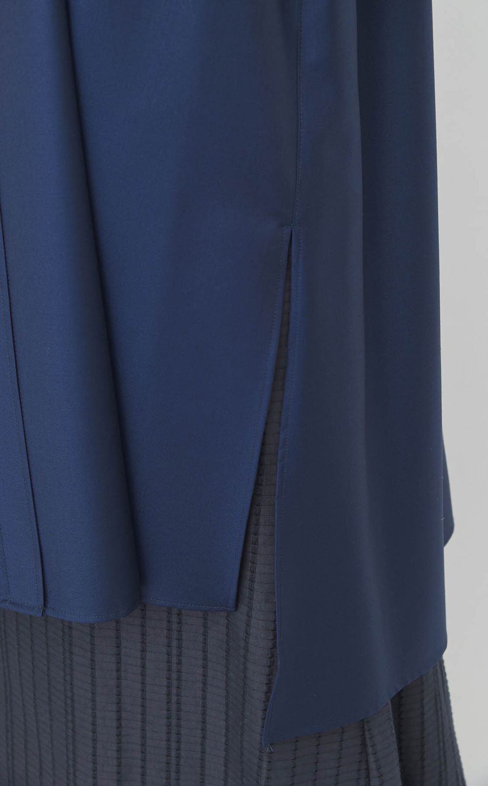 ウールツイル2WAYシャツ