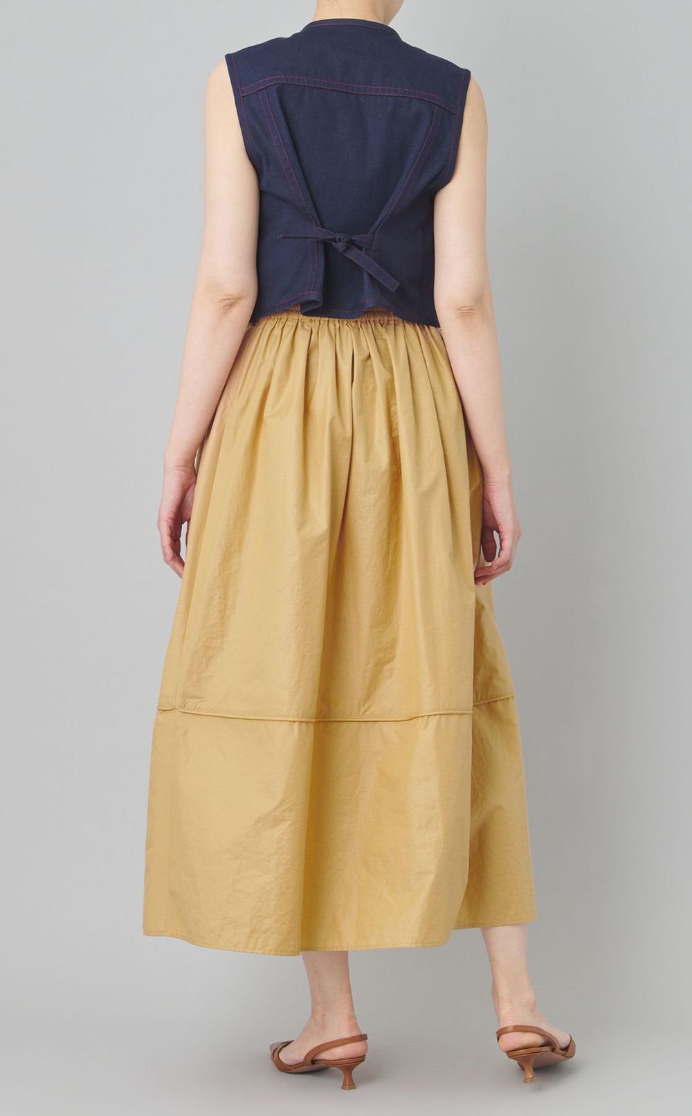 デニムクロップドジレ