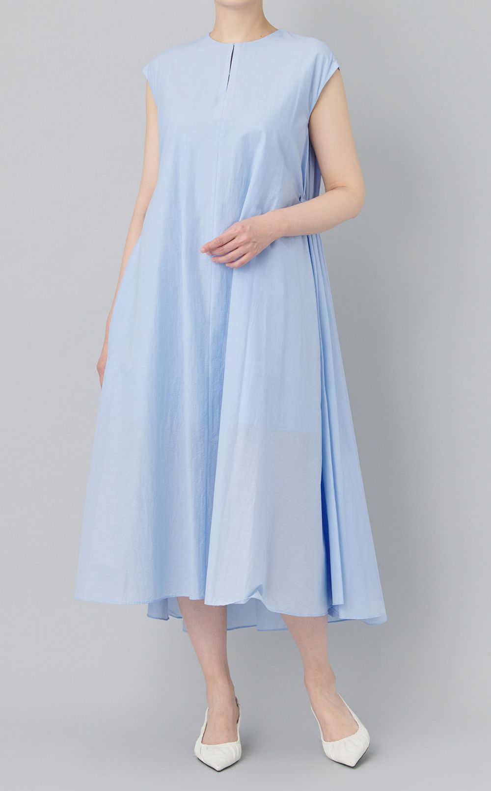 ノースリーブテントワンピース