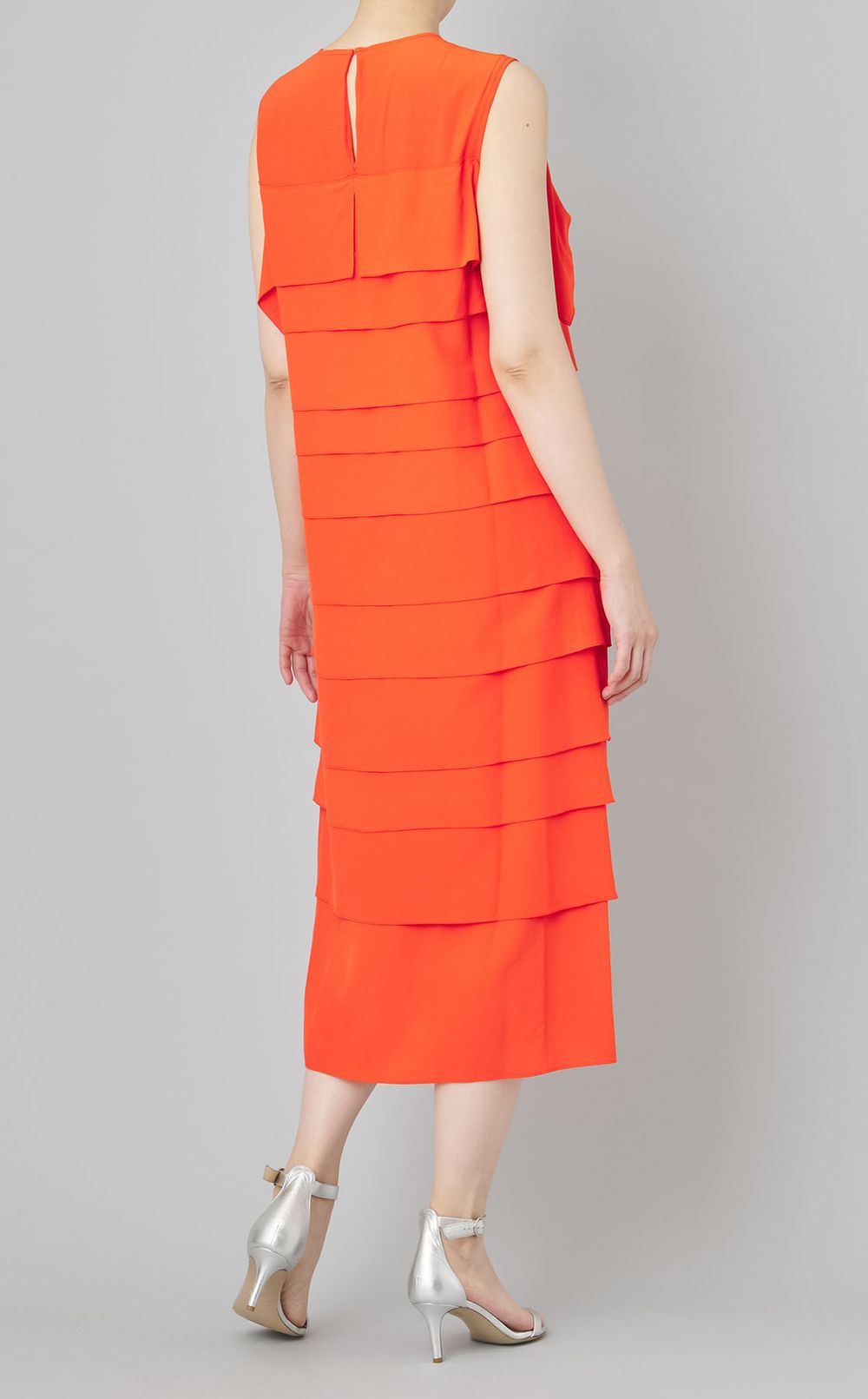 ドレープティアードクレープデシンドレス