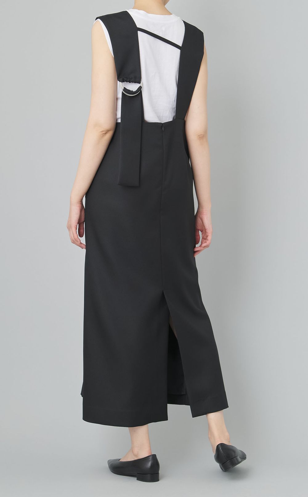 Uネック Iラインジャンパースカート