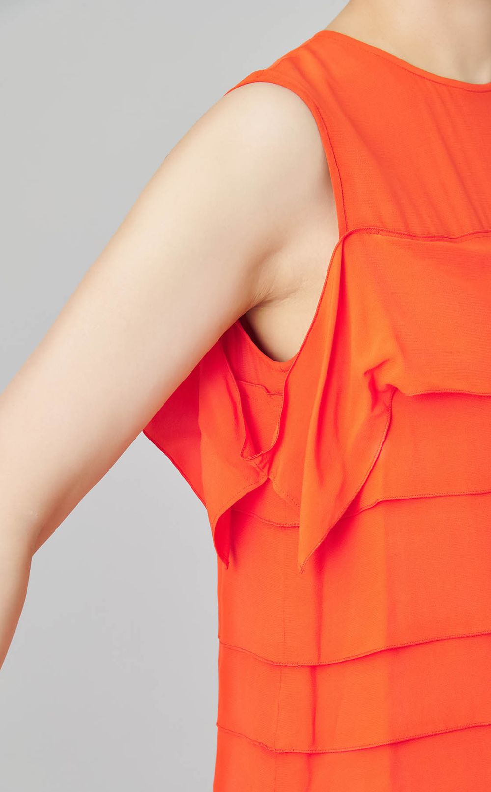 ドレープティアードクレープデシンドレス