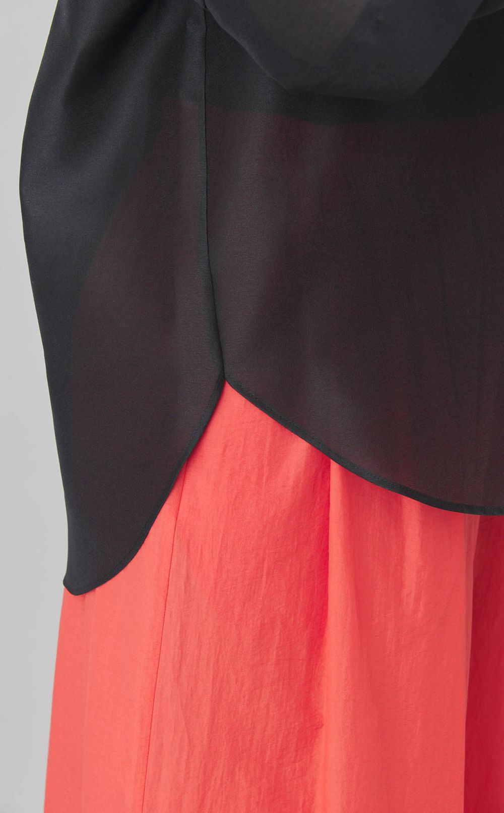 オーガンジーボリュームスリーブブラウス