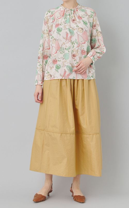 プリントピンチタックブラウス