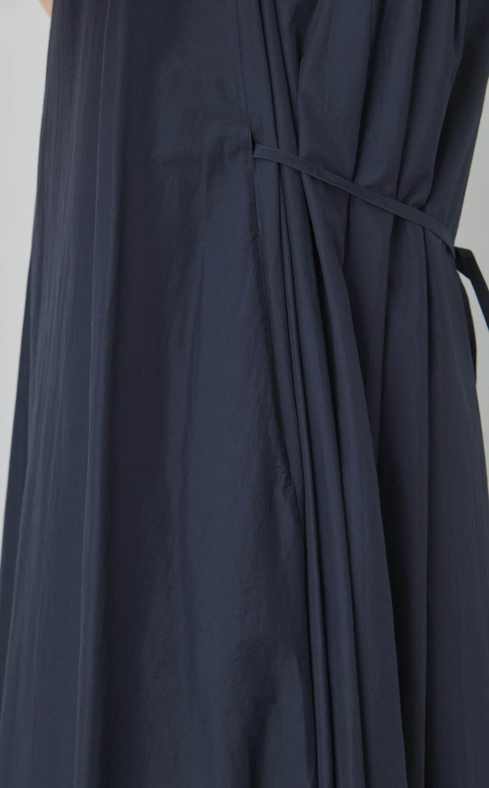 ノースリーブテントワンピース