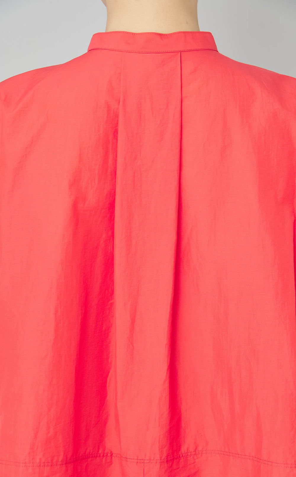 タフタドレープシャツ