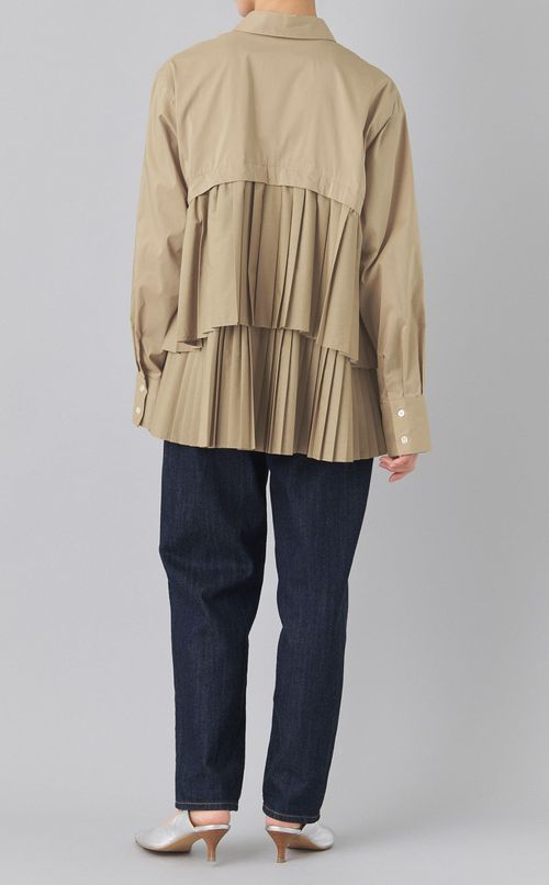 プリーツレイヤードシャツ