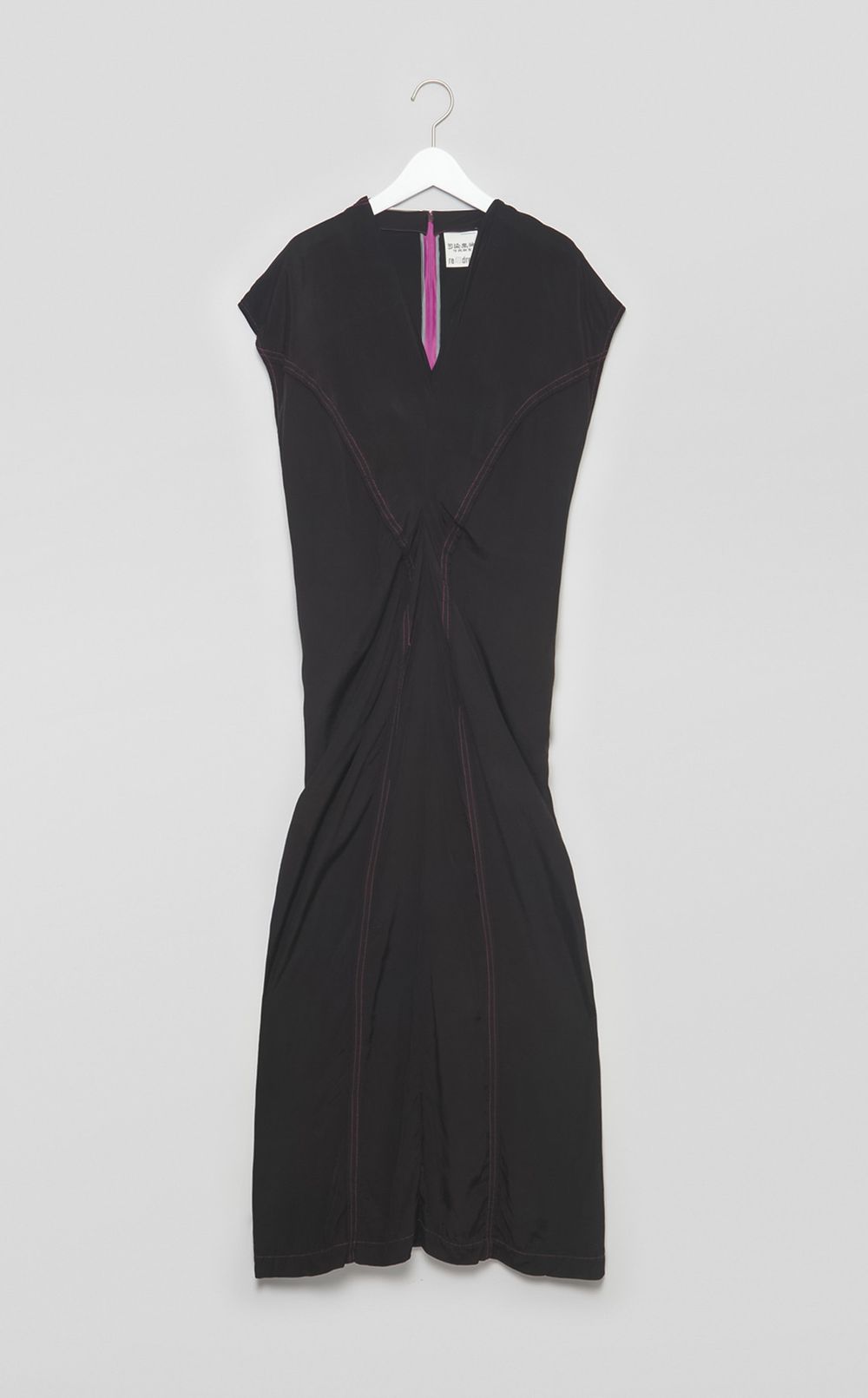 【reADdress】Vネックロングワンピース