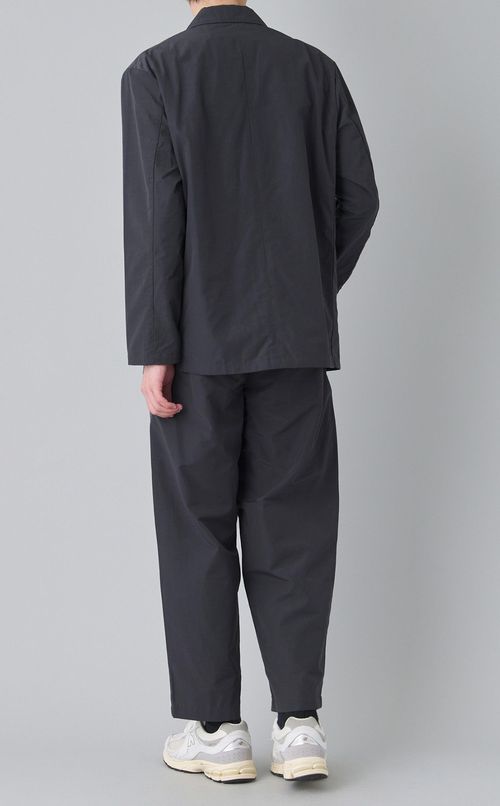 リラックスナイロンジャケット